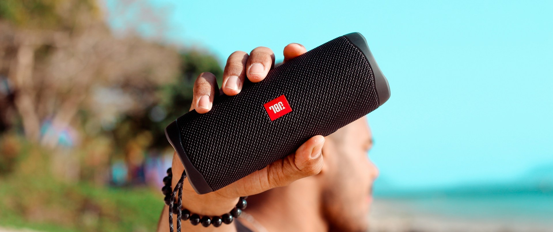 prenosny-reproduktor01